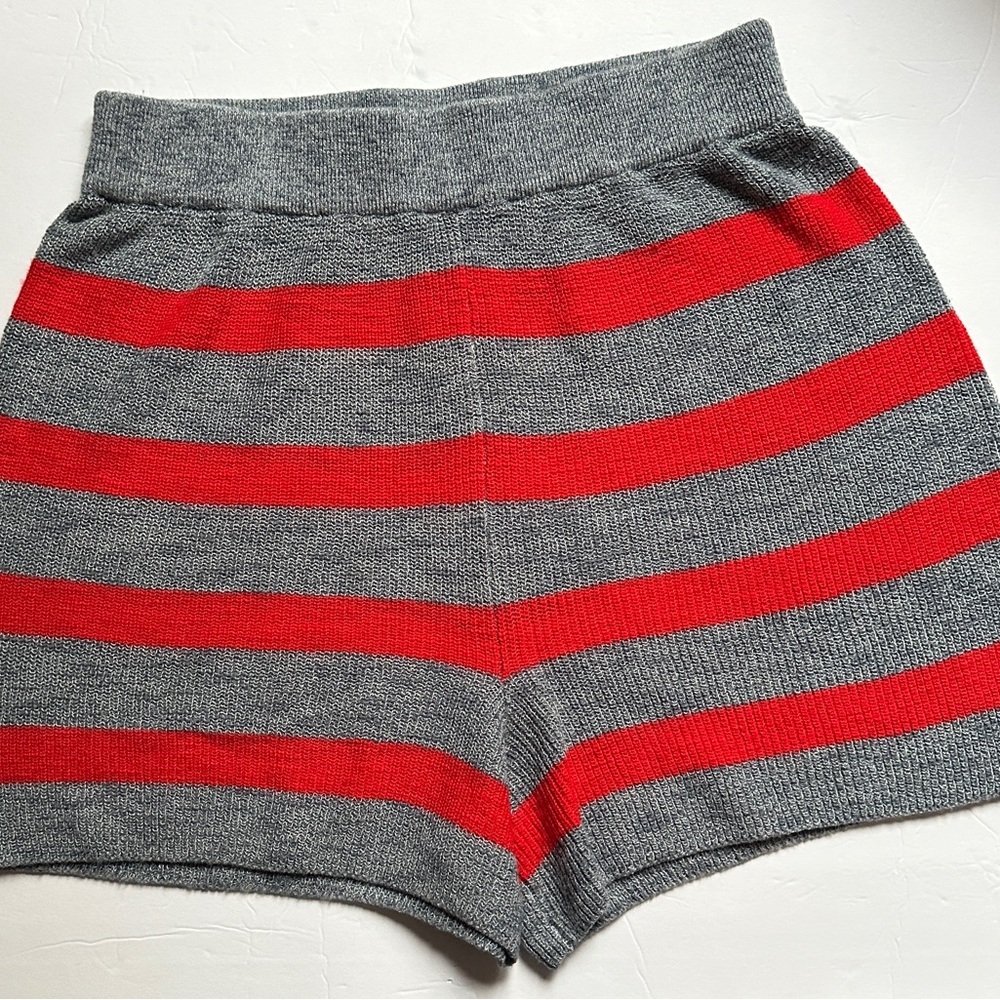 FP Beach Knit Shorts Women’s‎ | Sz Small | Striped | Gray and Red